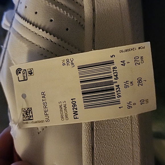 New Mickie mouse ๐ shoes - Picture 10 of 10